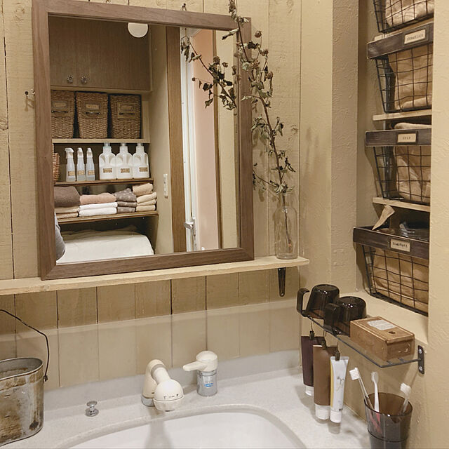 hinano1017のオカ-オカ(OKA) PLYS プリスベイス タンブラー 歯磨きコップ ブラウン(水がきれる 自立)の家具・インテリア写真