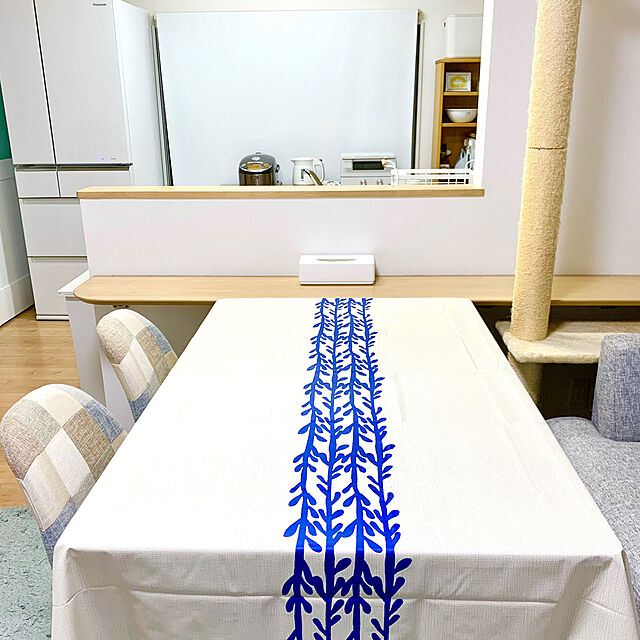 yuzukoの-テーブルクロス テーブルマット ビニール PVC製 撥水 北欧 汚れ防止 家庭用 業務用 サイズ別（約 137cmx185cm）hk0406の家具・インテリア写真