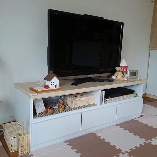 tomoの東芝-TOSHIBA 32V型 ハイビジョン液晶テレビ REGZA 32S5の家具・インテリア写真