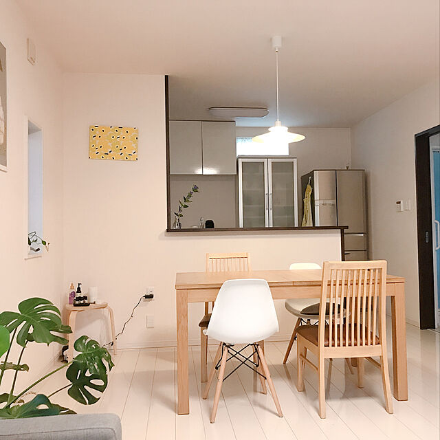 Momooのイケア-BJURSTA ビュースタ 伸長式テーブルの家具・インテリア写真