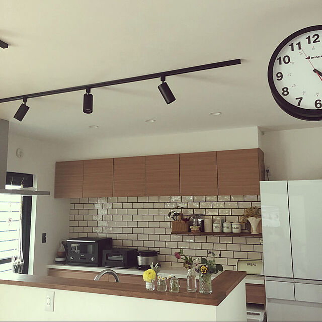 mint_homeのコイズミ照明-コイズミ照明 ライティングダクトレール スライドコンセント 本体 2m 黒色 送料別途追加商品 AEE0222の家具・インテリア写真