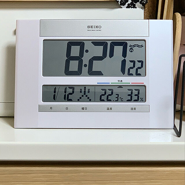 miyumiyuのノーブランド-セイコー クロック 掛け時計 置き時計 兼用 電波 デジタル カレンダー 快適度 温度 湿度 表示 薄型 白 パール SQ429W SEIKO[送料無料(一部地域を除く)]の家具・インテリア写真