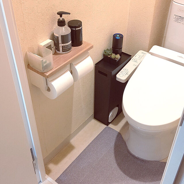hihaのニトリ-拭けるトイレマット(ヘリンボーン) の家具・インテリア写真