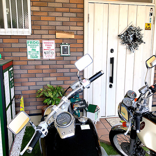kaerucoの-バイク専用駐車場のミニパーキングサイン アメリカ雑貨 アメリカン雑貨 サインプレート ティンサインボードの家具・インテリア写真