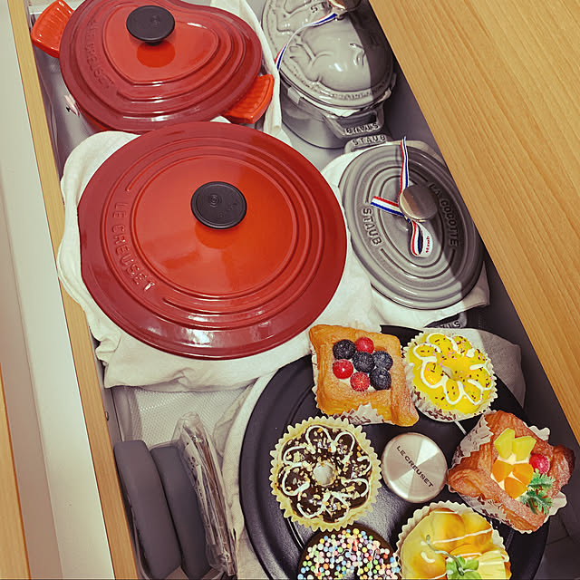 kiyomiの-ル・クルーゼ（Le Creuset） ココットロンド 24cm チェリーレッド （日本正規販売品）の家具・インテリア写真