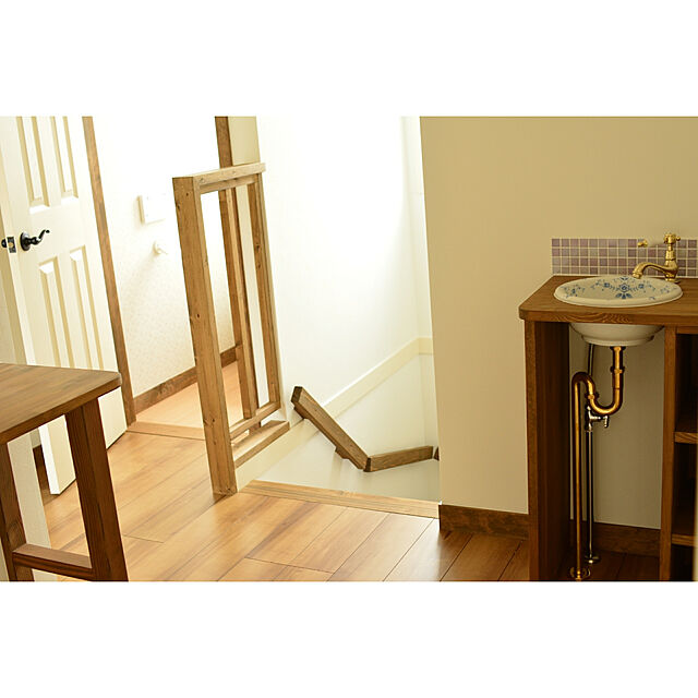 Rikoの-蛇口 洗面ボウル おしゃれ セット 天板 給排水部材一式 （床給水・床排水） Matildaサブリナ（ブラス） Essence 北欧 ナチュラル 小型の家具・インテリア写真