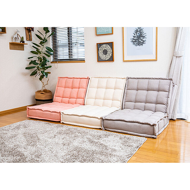 SUWALABOのスタジオいぶき-herbs(ハーブス) スプリング座面の繋がるソファの家具・インテリア写真