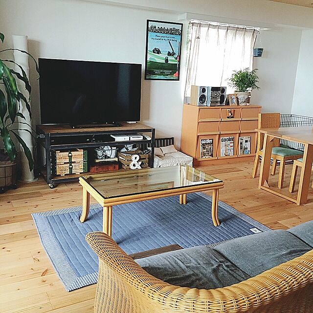 marichangの-キルティングラグ デニムボーダーキルト(130×185)北欧 おしゃれ かわいい ナチュラル床暖房ホットカーペット対応の家具・インテリア写真
