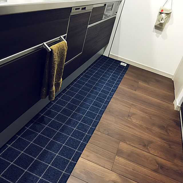 shon1111のニトリ-キッチン用フロアマット(ステアウェイ NV 45X240) の家具・インテリア写真