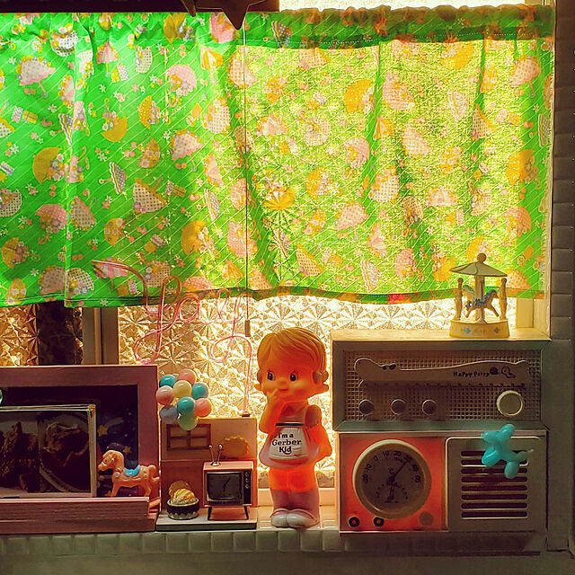 cherrycherryの-【アウトレット】ルイシャロン アンティーク調テレビ角型置き時計 1台 ピンク TV-001PK1の家具・インテリア写真