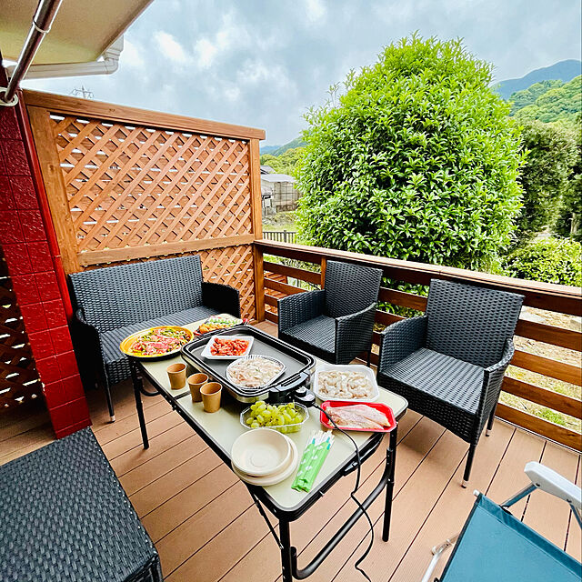 haruの山善-[ガーデンマスター] ラタン調ガーデンテーブル&チェア4点セット テーブル×1点& チェア2点&ソファ1点セット お庭 ベランダ テラス バルコニー ダークブラウン NCS-4の家具・インテリア写真