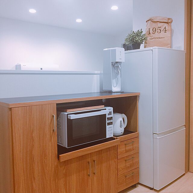 rururuの-キッチンカウンター キッチン収納 　幅120 北欧 おしゃれ レンジボード 大型レンジ対応 木製 レンジラック  ラック カップボード 食器棚の家具・インテリア写真