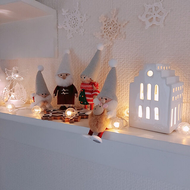 aikkoの-ノルディカ ニッセ ダッフルコートを着たサンタ 星に願いを NRD120671 NORDIKA nisse 北欧 デンマーク 妖精 クリスマス プレゼント ギフト 北欧雑貨 人形 置き物 サンタクロース 海外 輸入の家具・インテリア写真