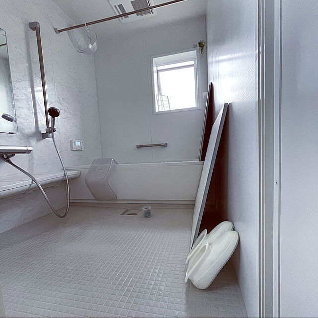 seiの-シャワーヘッド ナノバブル マイクロナノバブル ミスティリッチシャワー SH220-2T グレー 美肌 水生活製作所 ミスト 節水 血行促進 保湿 ストップボタンの家具・インテリア写真