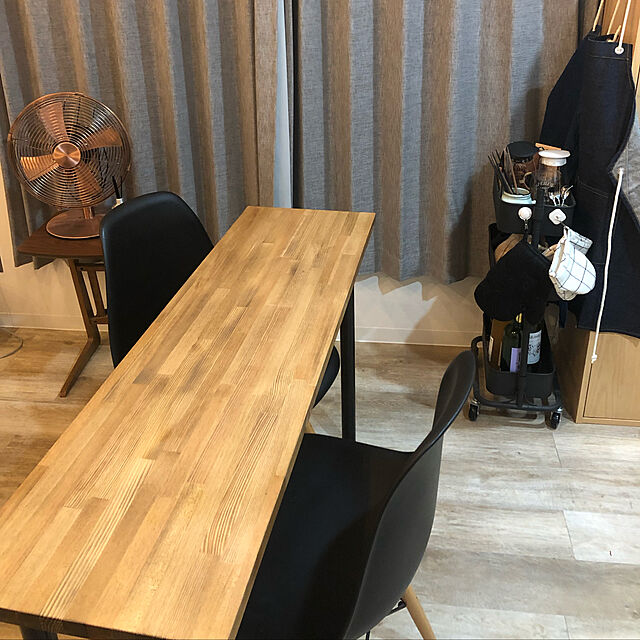 Megumiの-ヴィンテージカラーの作業テーブル：幅120cm×奥行50cm×高さ73cmの家具・インテリア写真