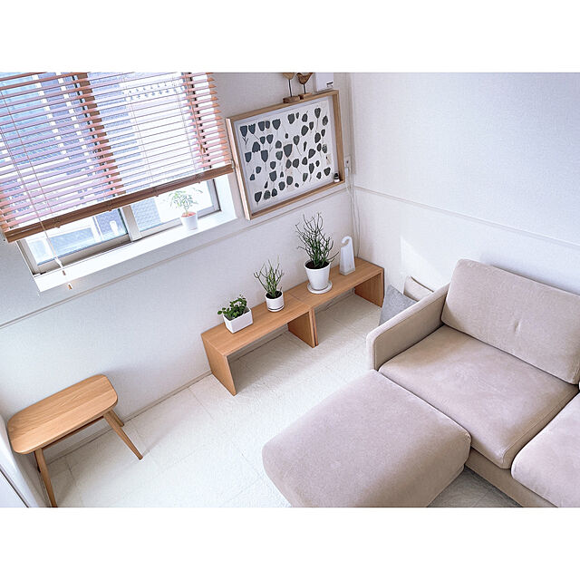 room...ronのニトリ-【10枚以上で販売】タイルカーペット(シャギー IV 40x40) の家具・インテリア写真