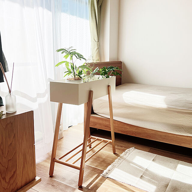 kokedamaの東谷-東谷（あづまや） PW-51WH プランタースタンド【棚付き】【ホワイト】【W60.5*D28*H72.5cm】 (PW51WH)の家具・インテリア写真