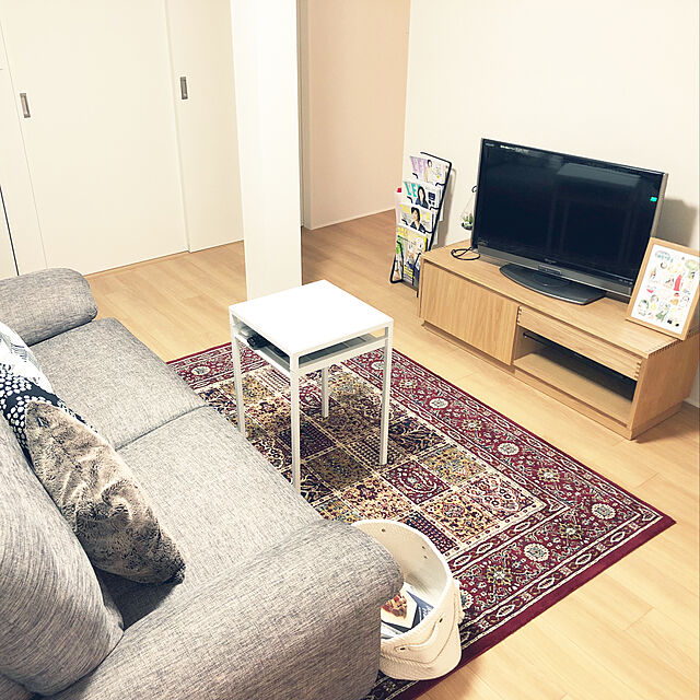 SHiのニトリ-3人用布張りソファ(Nポケット A11FM-DGY) の家具・インテリア写真