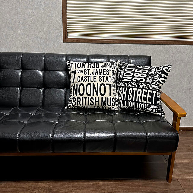 mitsukiの株式会社 金鵄-金鵄 クッションカバー 綿 プリント 日本製 (45x45, シティ ブラック)の家具・インテリア写真