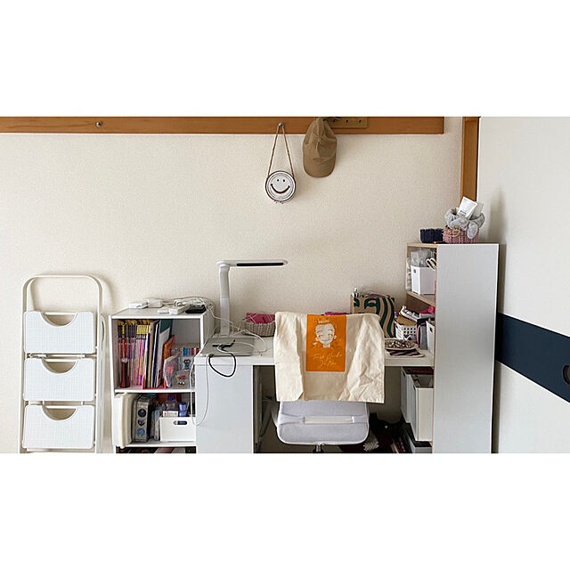 Nagomiの-ガーデニング雑貨 【全2色♪】人気 スマイル ブリキ製 「スマイルフェイス 缶」壁掛け ニコちゃん ハンギング プランター キュートの家具・インテリア写真