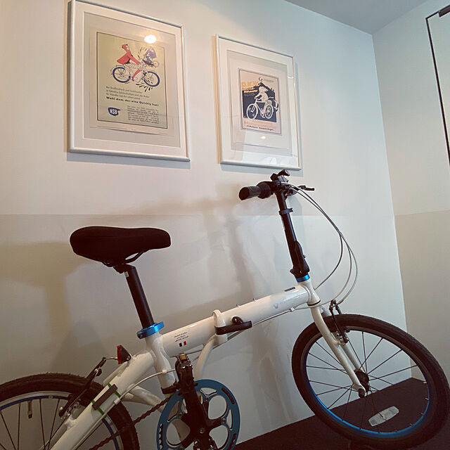 EurecaのRen He-Ren He 屋内 自転車 トレーナーパーツ サイクルトレーナー用前輪置き フロント ホイール スタンド トレーナーパーツの家具・インテリア写真