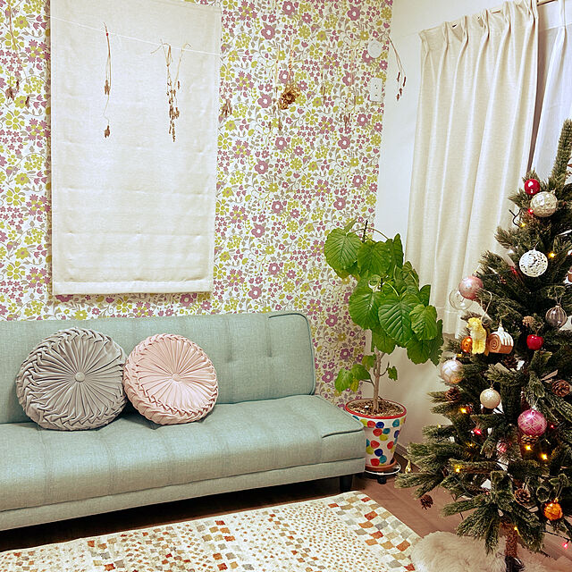 ippu0303Karinのニトリ-ウィルトン織りラグ(タマライ BE 133X190) の家具・インテリア写真