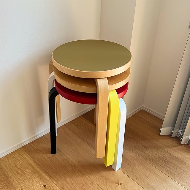 ++akira++のartek-Artek（アルテック） stool 60 OR（スツール60） ポスター 50×70cmの家具・インテリア写真