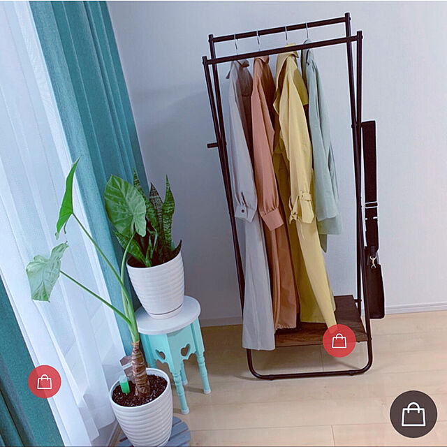 makoのニトリ-遮光2級カーテン(クロップ ターコイズブルー 100X190X2) の家具・インテリア写真
