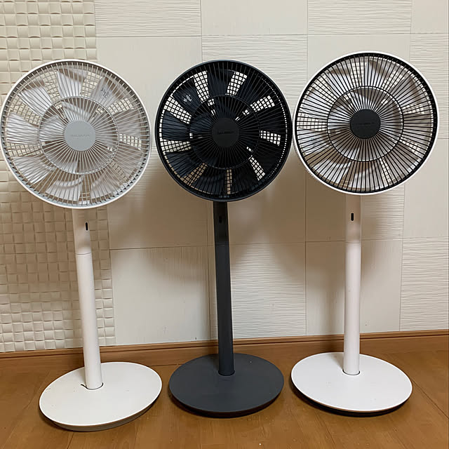 mizucchiのBALMUDA-バルミューダ ザ・グリーンファン DCモーター扇風機 BALMUDA The GreenFan EGF-1700-DK (ダークグレー×ブラック)の家具・インテリア写真