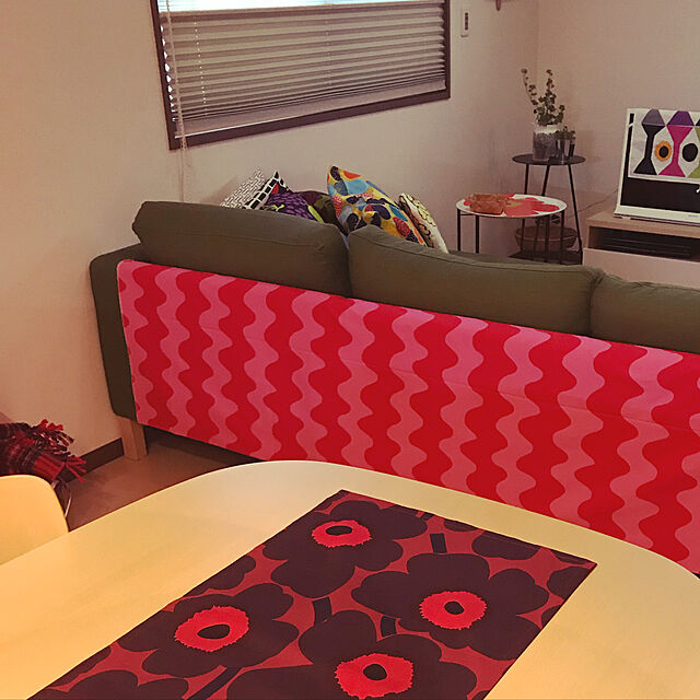 ayaの-marimekko マリメッコ テーブルランナー40x160センチ ピエニ ウニッコ北欧雑貨 キッチン雑貨の家具・インテリア写真