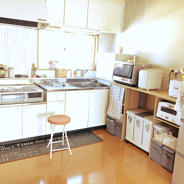 asakiのニトリ-お手入れ簡単 水拭きできる キッチン用クッションフロアマット(レターGY45X220) の家具・インテリア写真