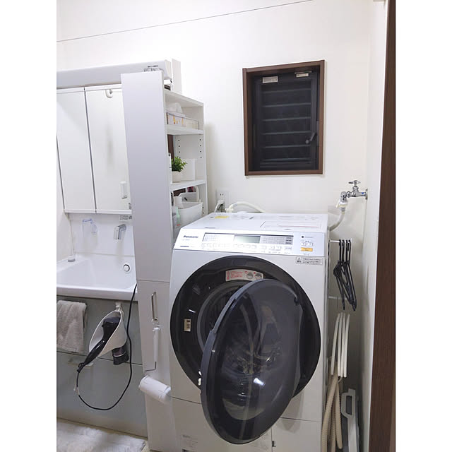 写真付きレビュー 洗い桶 折りたたみ 漂白 シリコン 排水口付き バケツ 8l 四角 大容量 ゴム おしゃれ 大きい 排水 お風呂 お洒落 キャンプ たらい モノトーン 折りたたみバケツ 浸け置き 洗面器 キッチン スニーカー おうち時間 30日保証 の通販商品 口コミ情報