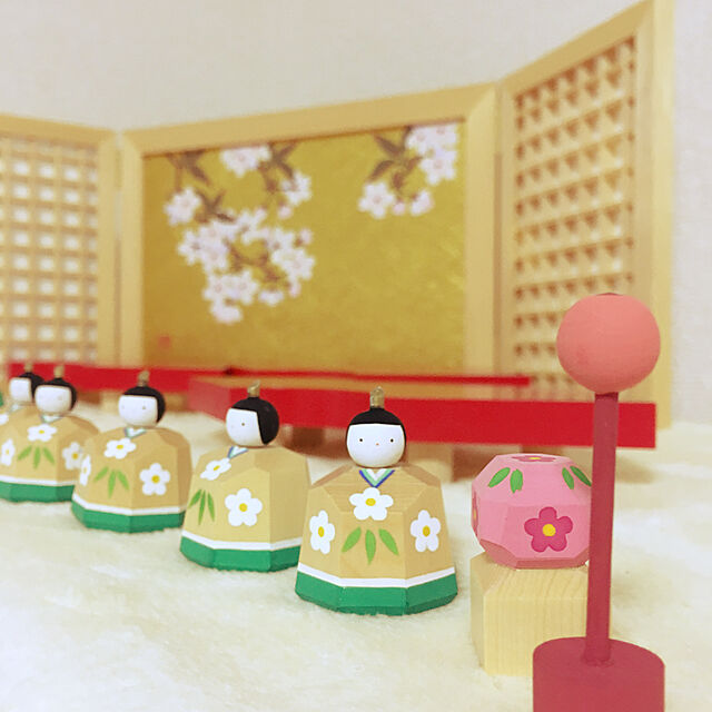 saradanaの-雛人形 コンパクト 木製 南雲工房 伊予一刀彫 三曲屏風 桜の家具・インテリア写真