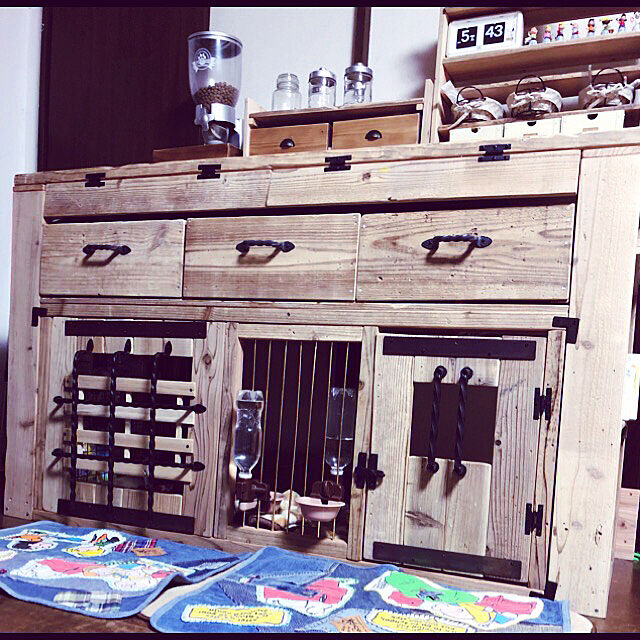Cokiaの-Zevro　フードディスペンサー　クラシック・シングル・キャニスター　シルバー　3．5L　関東当日便の家具・インテリア写真