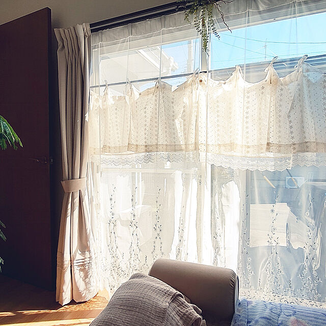 +CHIHARU+の-salut!(サリュ) ライフスタイル フラワー刺繍裾レースダブルカフェカーテン その他の家具・インテリア写真