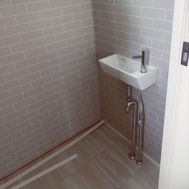 mamの-手洗い器一式セット L-A35HA INAX 壁給水・床排水(Sトラップ) LIXIL・リクシル トイレ用狭小手洗シリーズ 手洗タイプ(角形)【純正品】の家具・インテリア写真