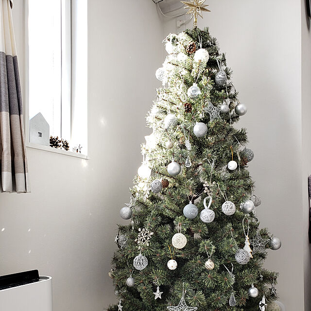 yoの-クリスマスツリー 北欧 おしゃれ オーナメント トップスター 飾りの家具・インテリア写真