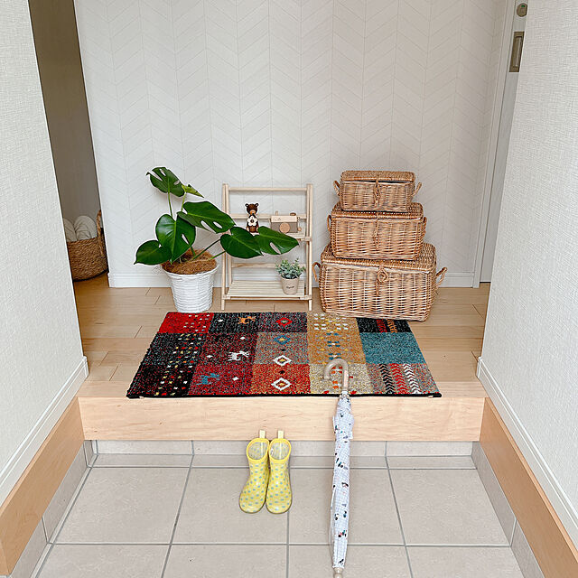 manaのイケヒコ・コーポレーション-玄関マット トルコ製 ウィルトン織 『フォリア』 レッド 約70×120cm 2042579の家具・インテリア写真
