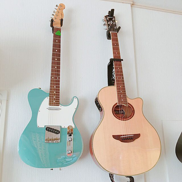 HikaruのLeHom-LeHom ギターハンガー (5個)の家具・インテリア写真