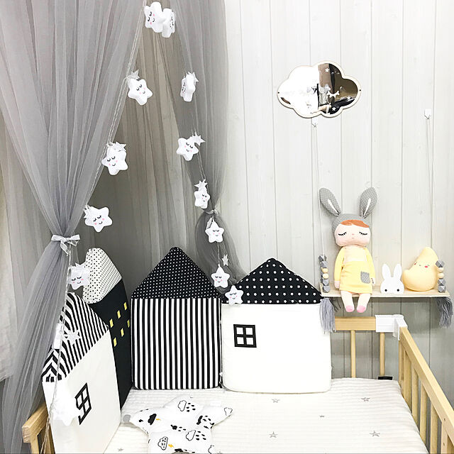 mimiの-赤ちゃん 枕 洗える ベビー枕 ドーナツ枕 赤ちゃんの枕 授乳 ベビーカー チャイルドシートに モノトーン 出産祝い monotoneの家具・インテリア写真