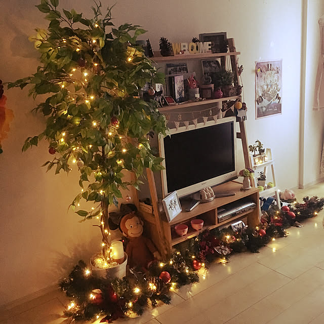 chilchilの-イルミネーション 屋外 led イルミネーションライト 防滴 LEDライト ストレート 100球 クリスマス 野外 祭りの家具・インテリア写真