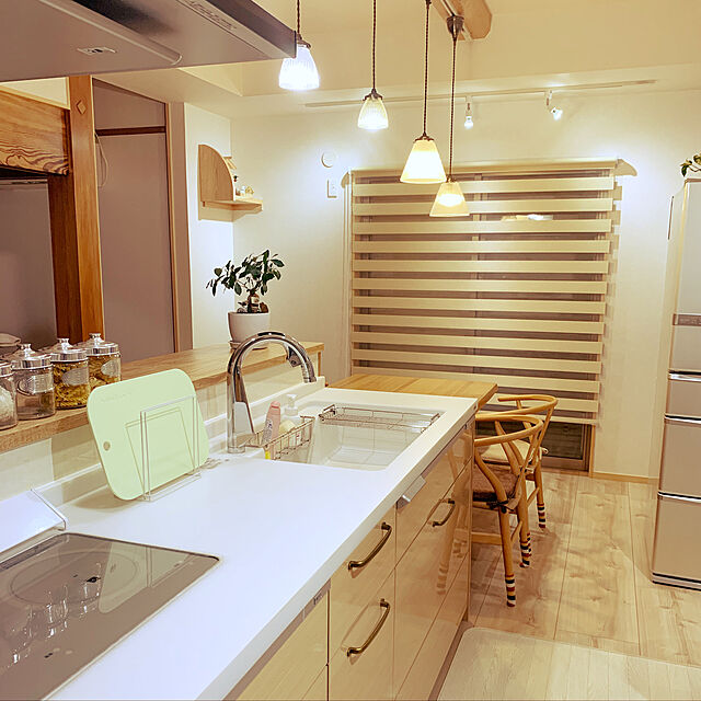 Yuki1120の-【スーパーSALE】調光ロールスクリーン タチカワブラインドロールスクリーン『デュオレスリム』スキエ (防炎) 木目調・単色フレームの家具・インテリア写真