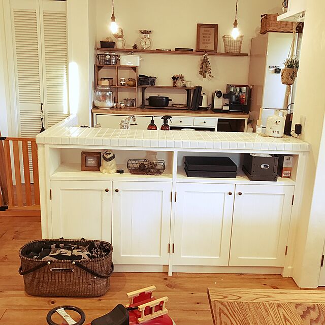 YUM-RHの-【送料無料】 アマダナ amadana タテ型オーブントースター （1000W）　ATT-T11-K ブラックの家具・インテリア写真