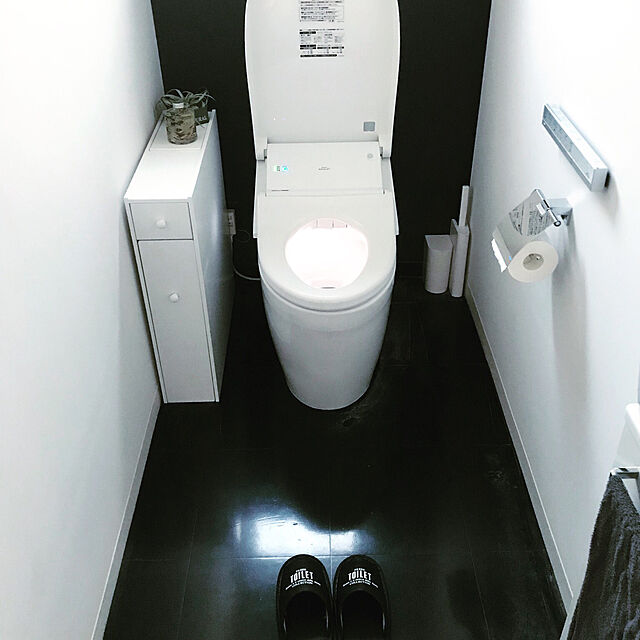 rebornの-12ロール収納 スライド薄型トイレラック 【通販】の家具・インテリア写真