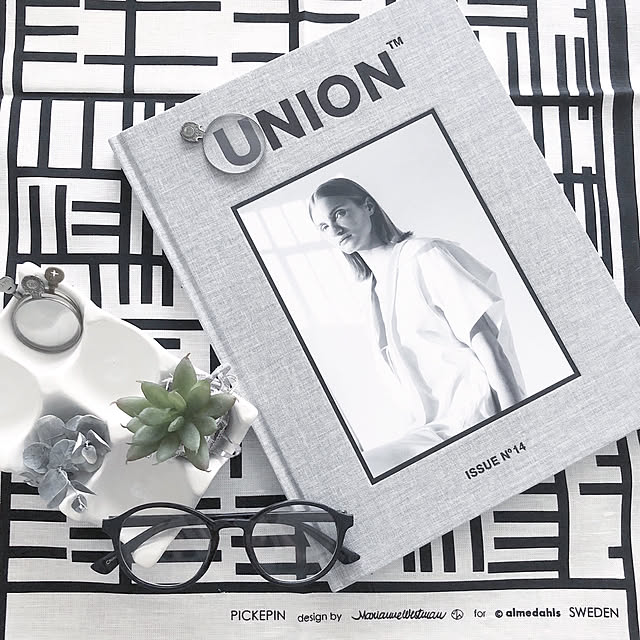 amipamaの-【UNION】ユニオン issue.14 CoverC 《カバーC 》カバーC No,14 2019 S/S　Bertien van Manen/ベルティアン・ファン・マネン/umitsavaci /HIROYUKIKUBO写真集/フォトブック 　コンビニ受取対応の家具・インテリア写真