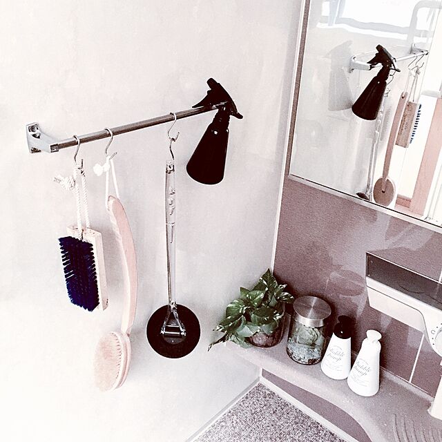 mamyuのtidy-バススポンジ/お風呂 tidy（ティディ） BathSponge（バススポンジ） バスクリーナー ハンディ 柄付き お風呂スポンジ 風呂掃除の家具・インテリア写真