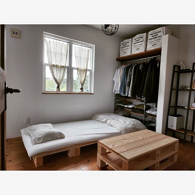 chiii13の-国産材・木製パレット4枚セット・シングル/パレットベッド/日本製 木曽産椹 天然木 送料無料 (※6枚でダブル、8枚でキングサイズになります）の家具・インテリア写真
