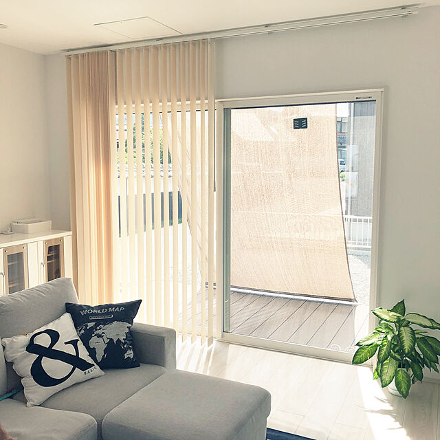 necoのニトリ-クッションカバー(ワールドマップ T) の家具・インテリア写真