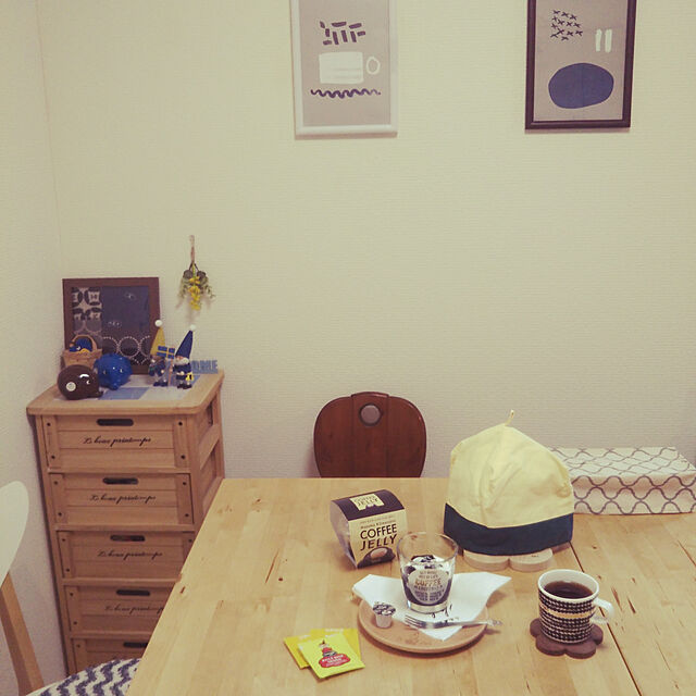 BuBuの-【新色新柄2020】コーヒーカップ / I052 / 北欧ポスターの家具・インテリア写真