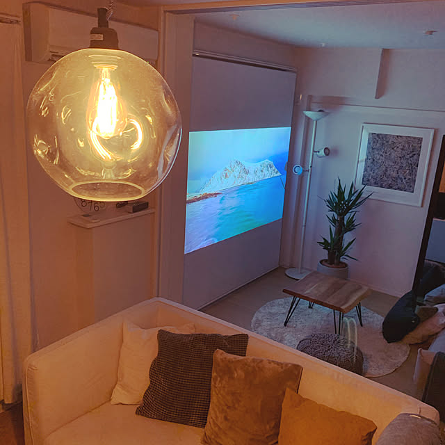 legoのgram eight-ペンダントライト キューダ（白熱電球付）の家具・インテリア写真